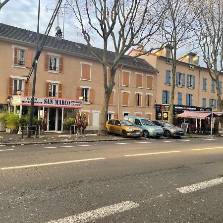 Studio Proche De Paris, Versailles Et La Defense Σαβίλ Εξωτερικό φωτογραφία